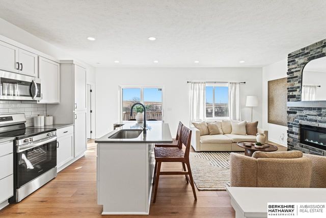 14808 Bruning Street, Bennington, NE 68007