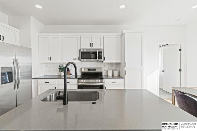 14808 Bruning Street, Bennington, NE 68007