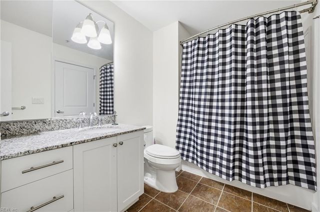 3738 Sandpiper Rd Apt 437B, Virginia Beach, VA 23456