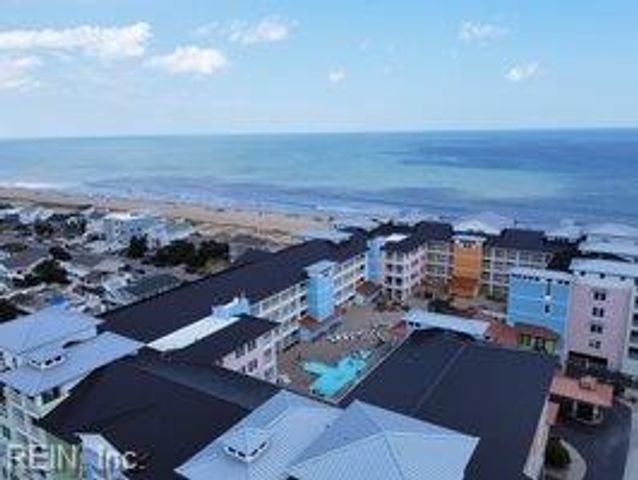 3738 Sandpiper Rd Apt 437B, Virginia Beach, VA 23456