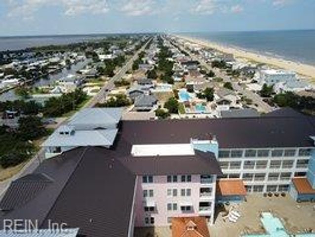3738 Sandpiper Rd Apt 437B, Virginia Beach, VA 23456