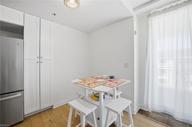 3738 Sandpiper Rd Apt 437B, Virginia Beach, VA 23456