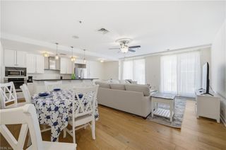 3738 Sandpiper Rd Apt 437B, Virginia Beach, VA 23456