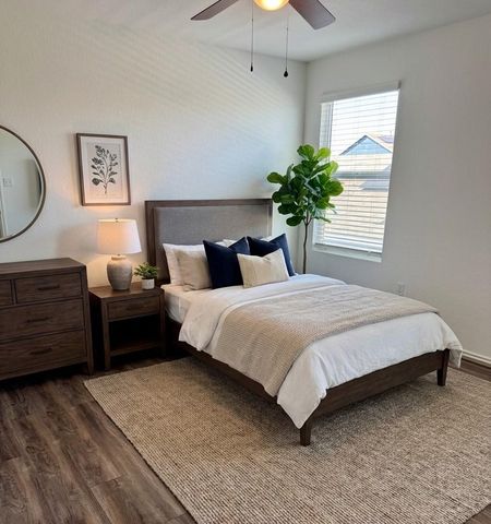 14221 Lyndora LN, Pflugerville, TX 78660