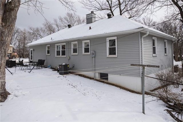 13400 E 43rd Terrace S, Independence, MO 64055