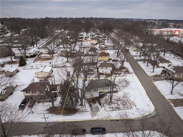 13400 E 43rd Terrace S, Independence, MO 64055