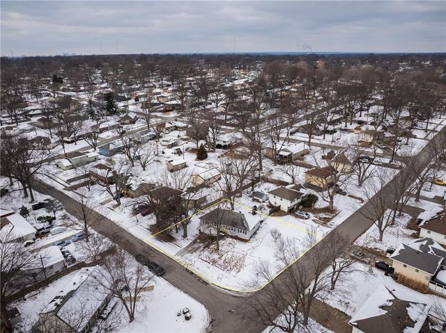 13400 E 43rd Terrace S, Independence, MO 64055