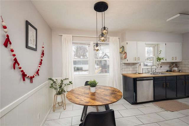 13400 E 43rd Terrace S, Independence, MO 64055