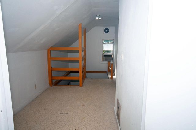 3927 N 16th STREET, Milwaukee, WI 53206