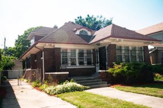 3927 N 16th STREET, Milwaukee, WI 53206