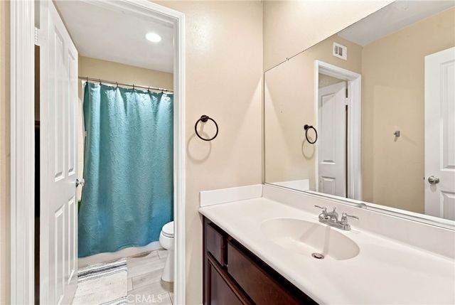4101 Larkspur, Lake Elsinore, CA 92530