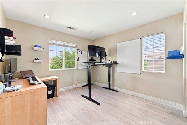4101 Larkspur, Lake Elsinore, CA 92530
