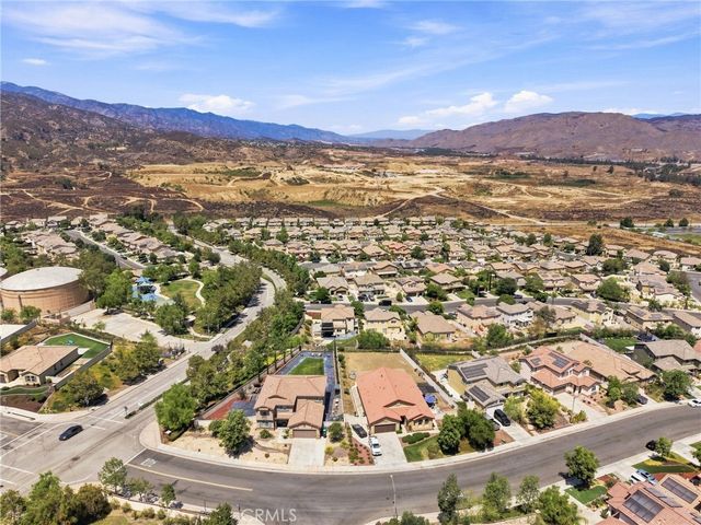 4101 Larkspur, Lake Elsinore, CA 92530
