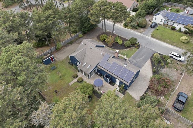 105 Beacon Street, South Yarmouth, MA 02664