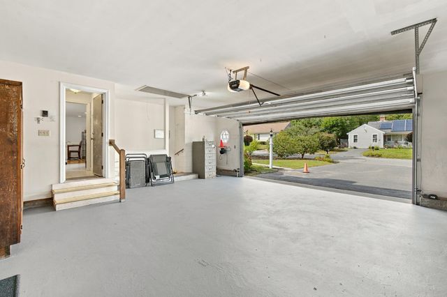 105 Beacon Street, South Yarmouth, MA 02664