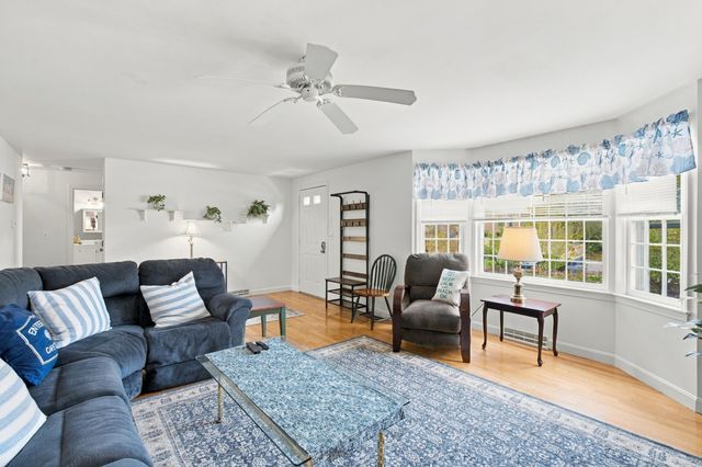 105 Beacon Street, South Yarmouth, MA 02664