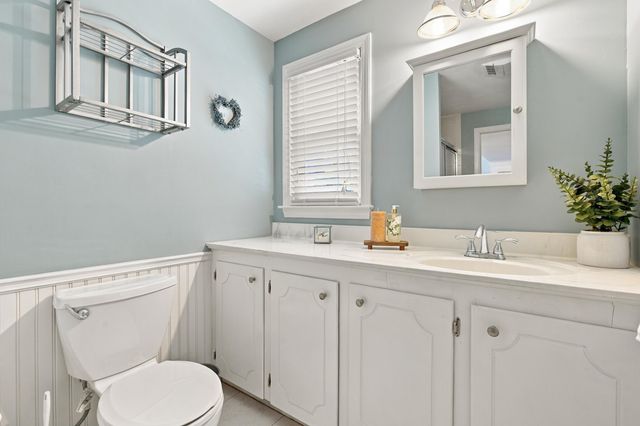 105 Beacon Street, South Yarmouth, MA 02664