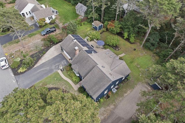 105 Beacon Street, South Yarmouth, MA 02664