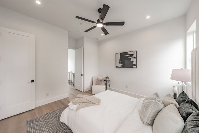 2523 Hondo Avenue 103, Dallas, TX 75219