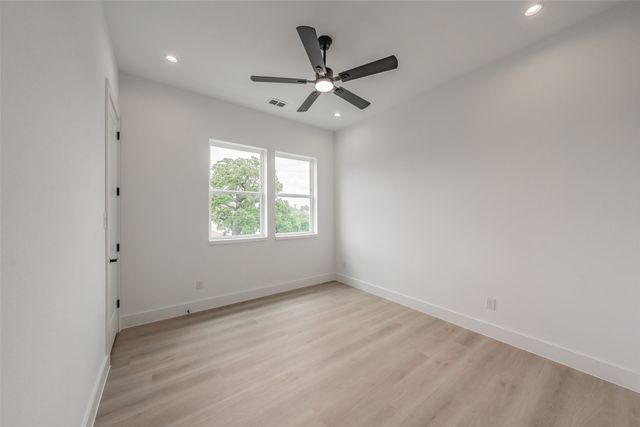 2523 Hondo Avenue 103, Dallas, TX 75219