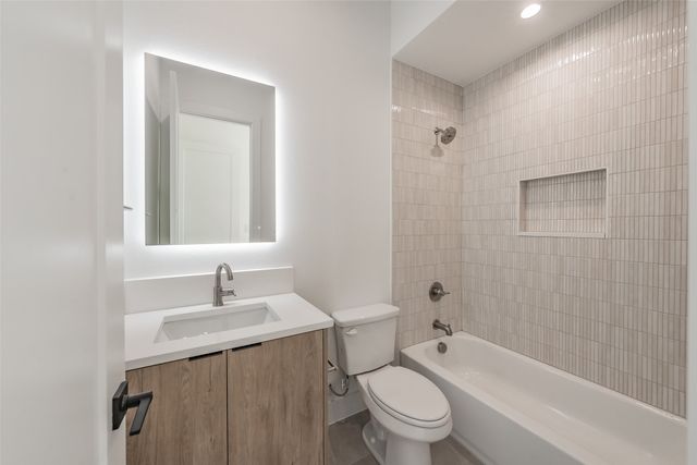 2523 Hondo Avenue 103, Dallas, TX 75219