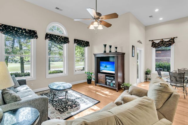 8729 Herons Walk, North Charleston, SC 29420