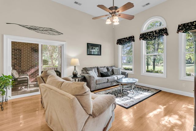 8729 Herons Walk, North Charleston, SC 29420