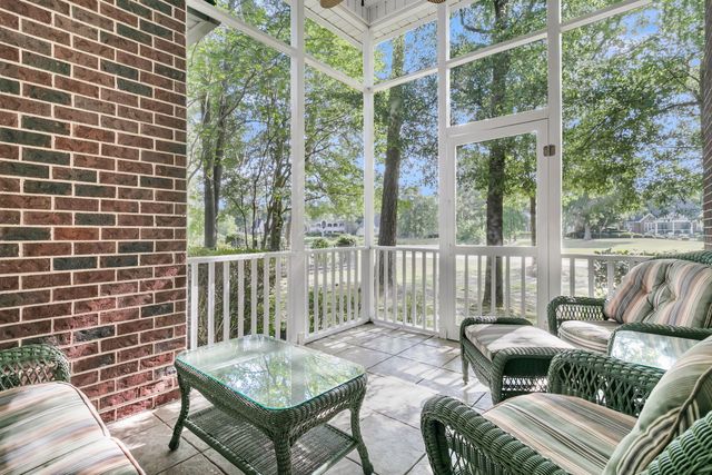 8729 Herons Walk, North Charleston, SC 29420