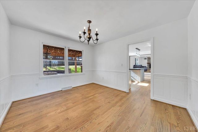 229 Queen Regent Court, Blue Ridge, VA 24064