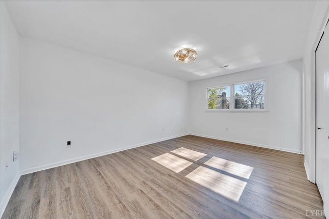 229 Queen Regent Court, Blue Ridge, VA 24064