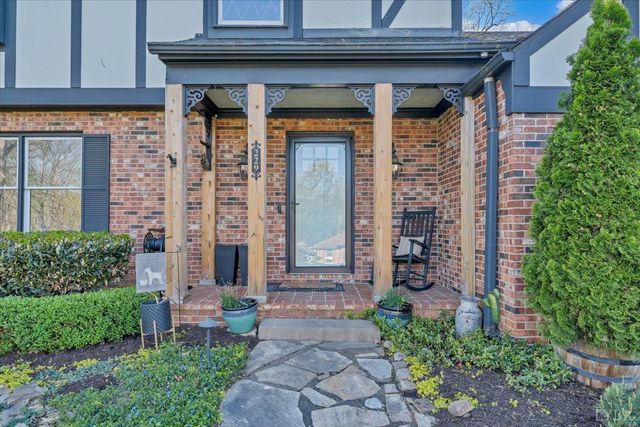 229 Queen Regent Court, Blue Ridge, VA 24064