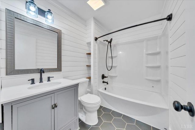 229 Queen Regent Court, Blue Ridge, VA 24064
