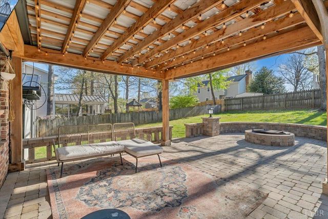 229 Queen Regent Court, Blue Ridge, VA 24064