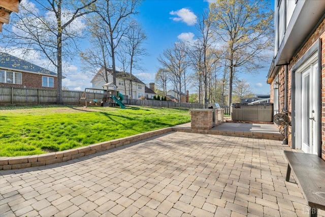 229 Queen Regent Court, Blue Ridge, VA 24064
