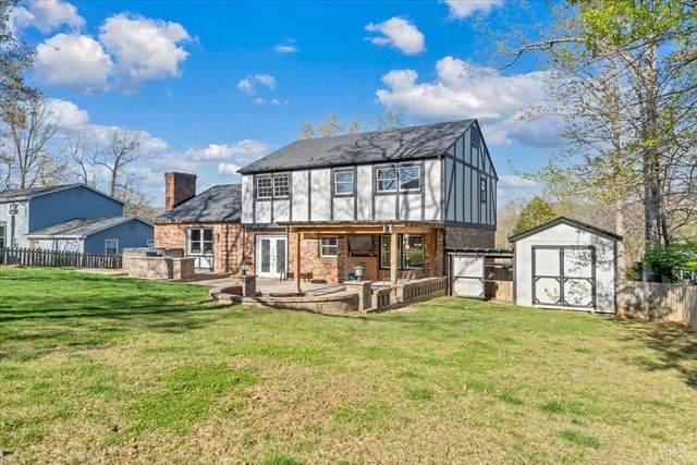 229 Queen Regent Court, Blue Ridge, VA 24064