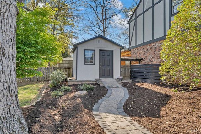 229 Queen Regent Court, Blue Ridge, VA 24064