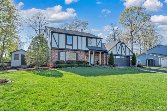 229 Queen Regent Court, Blue Ridge, VA 24064