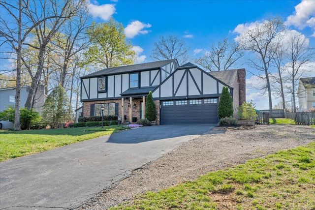 229 Queen Regent Court, Blue Ridge, VA 24064