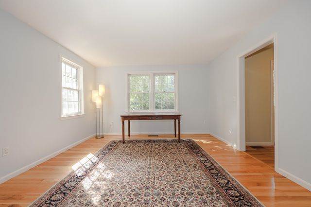 4 Jennifer Lane, Amherst, NH 03031