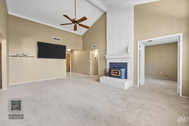 5835 Riggs Court, Bakersfield, CA 93306