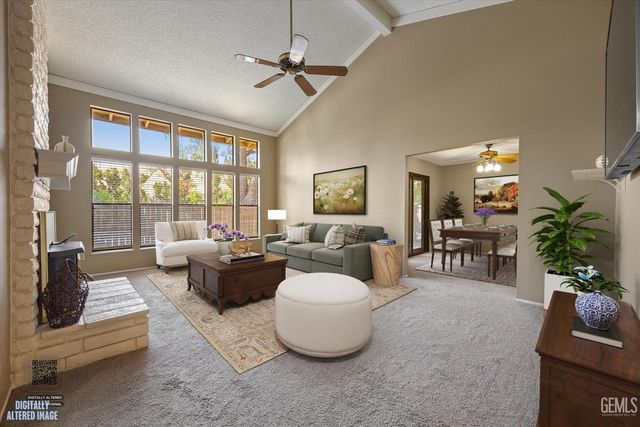 5835 Riggs Court, Bakersfield, CA 93306