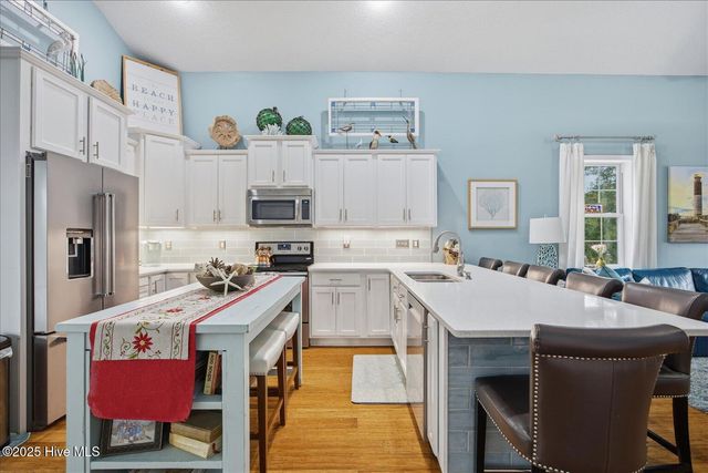 105 SE 17th Street, Oak Island, NC 28465