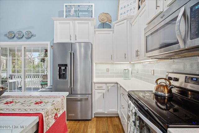 105 SE 17th Street, Oak Island, NC 28465