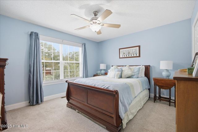 105 SE 17th Street, Oak Island, NC 28465