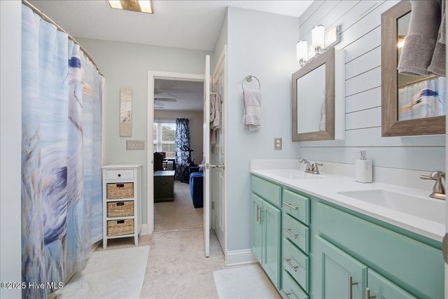 105 SE 17th Street, Oak Island, NC 28465