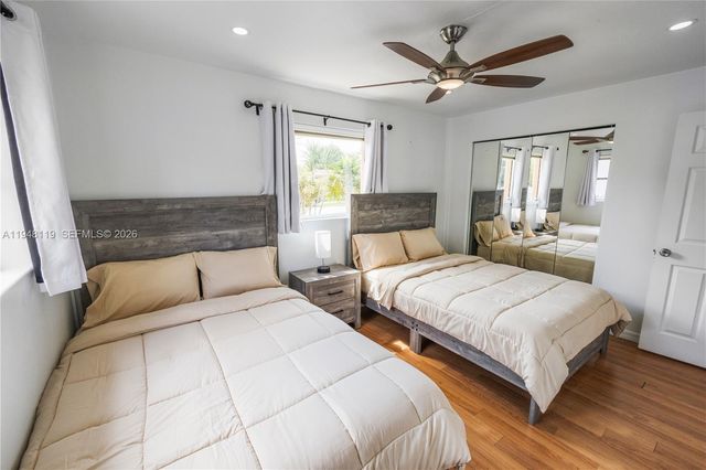 6541 NW 24th St, Sunrise, FL 33313