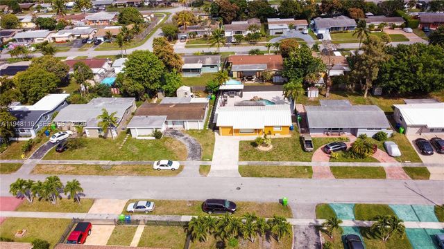 6541 NW 24th St, Sunrise, FL 33313