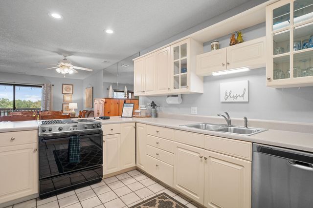 193 Avondale Drive 10, Branson, MO 65616