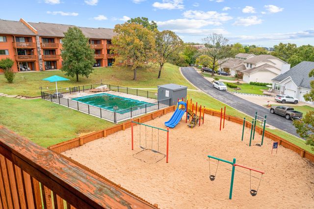193 Avondale Drive 10, Branson, MO 65616