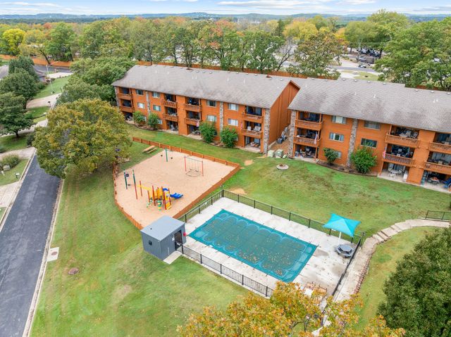 193 Avondale Drive 10, Branson, MO 65616